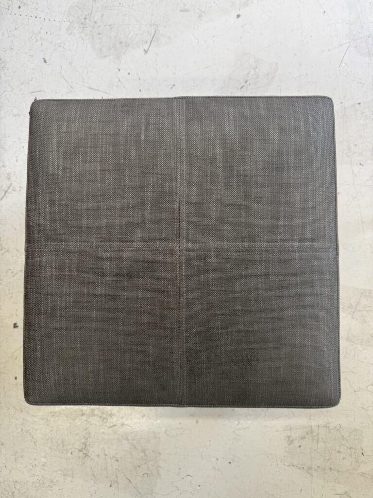 TIME&STYLE Hugo (ウーゴ) スツール買取させていただきました