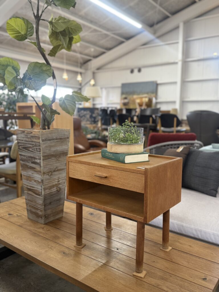 北欧デザインを代表する名作。シンプルで機能的な美しさと高い耐久性が魅力