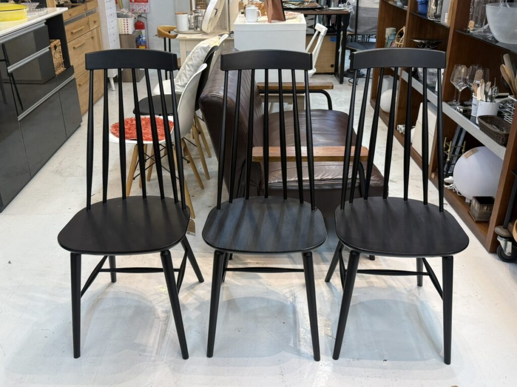 Unico(ウニコ)KOTONA ハイバックチェア。「長く使うこと」を前提に設計されてて流行に左右されない普遍性と、日常に馴染むチェア