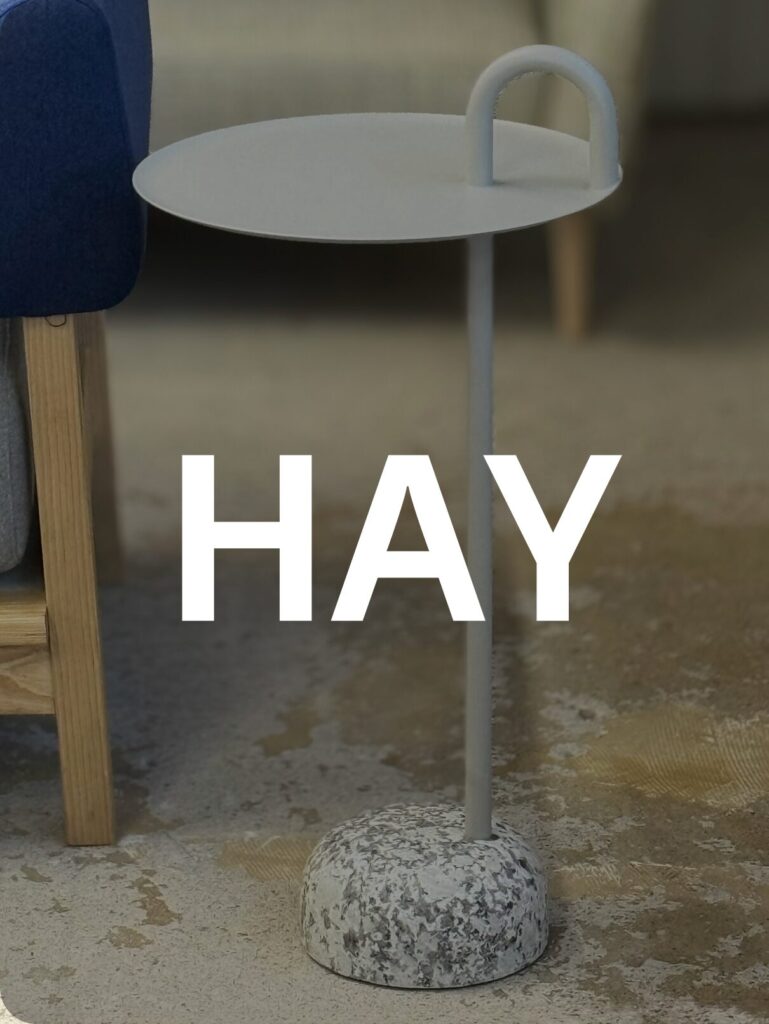 HAY BOWLER SIDE TABLE (ヘイ ボウラー サイド テーブル) – 丸みのあるスチール製で光を柔らかく反射。リビングやベッドサイドに映える北欧デザイン。