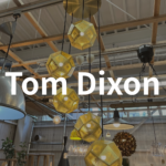 Tom Dixon（トム・ディクソン）ETCH MINI CHANDELIER 5 LIGHTS ペンダント照明。ETCH MINI PENDANTは直径15cmの小さな多面体で、幾何学的な形状が繊細な光と影を演出します。